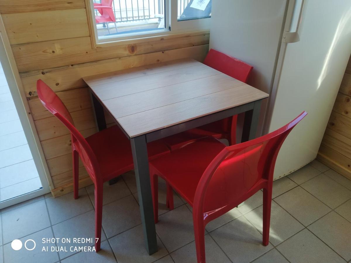 Habitacion Familiar En Un Atico Con Gran Terraza Y,Cocina ,En La Playa 巴里亚纳 外观 照片